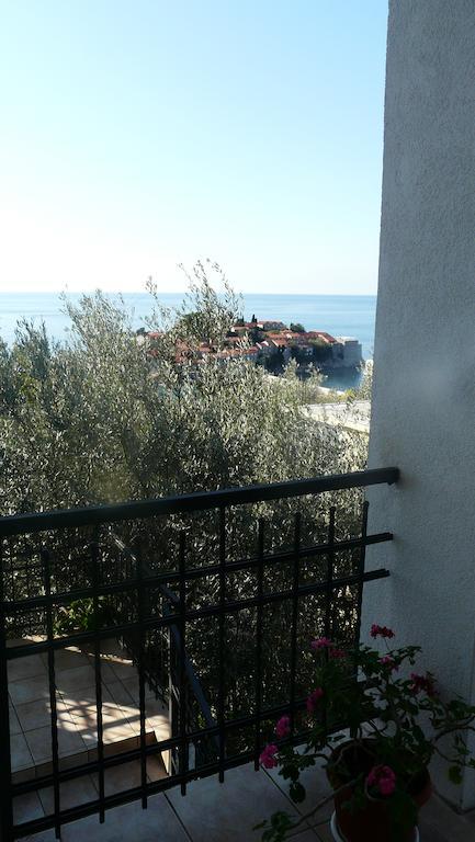 Guest House Zivkovic Sveti Stefan Ngoại thất bức ảnh